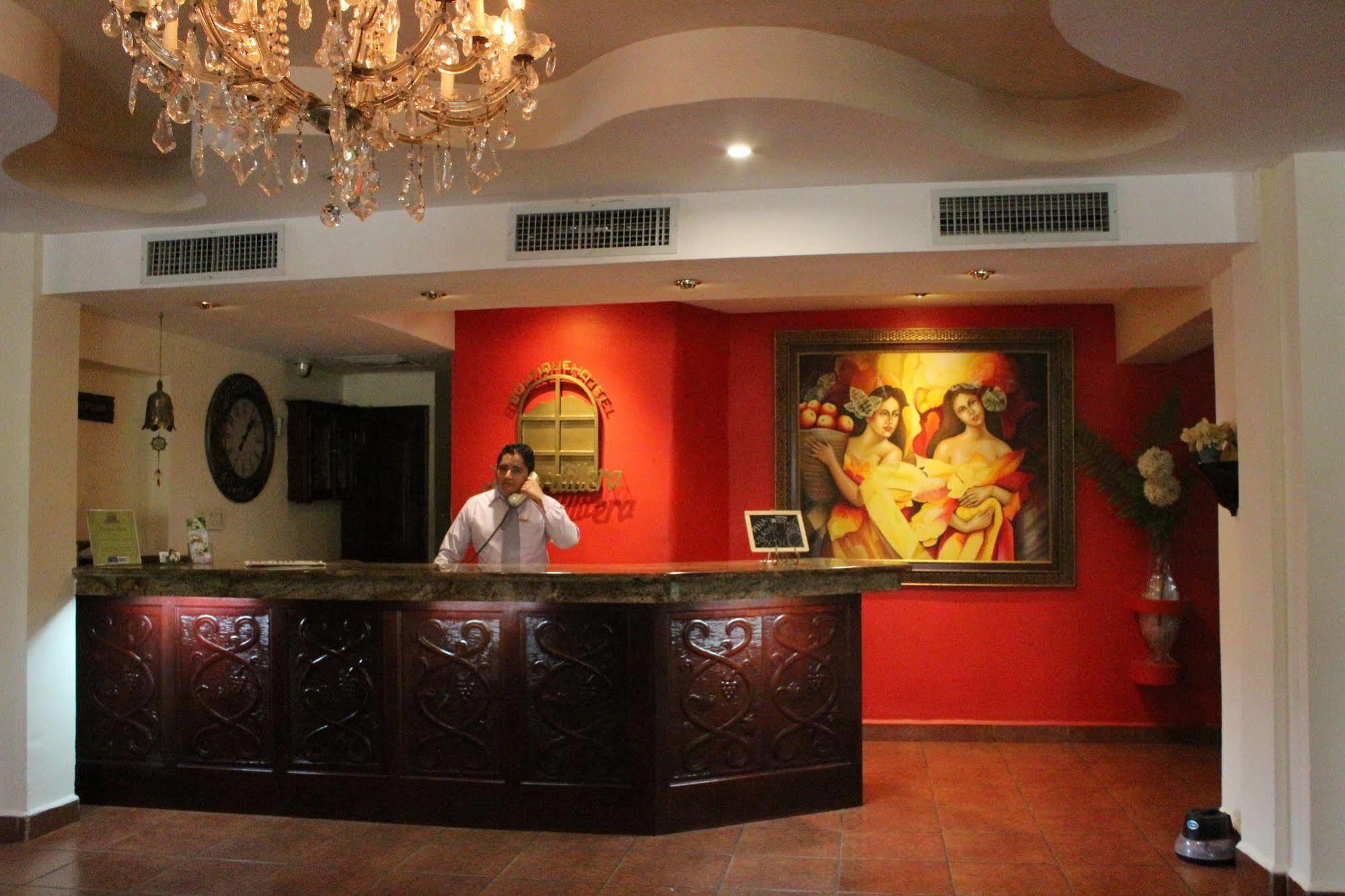 Boutique Hotel La Cordillera サン・ペドロ・スーラ エクステリア 写真