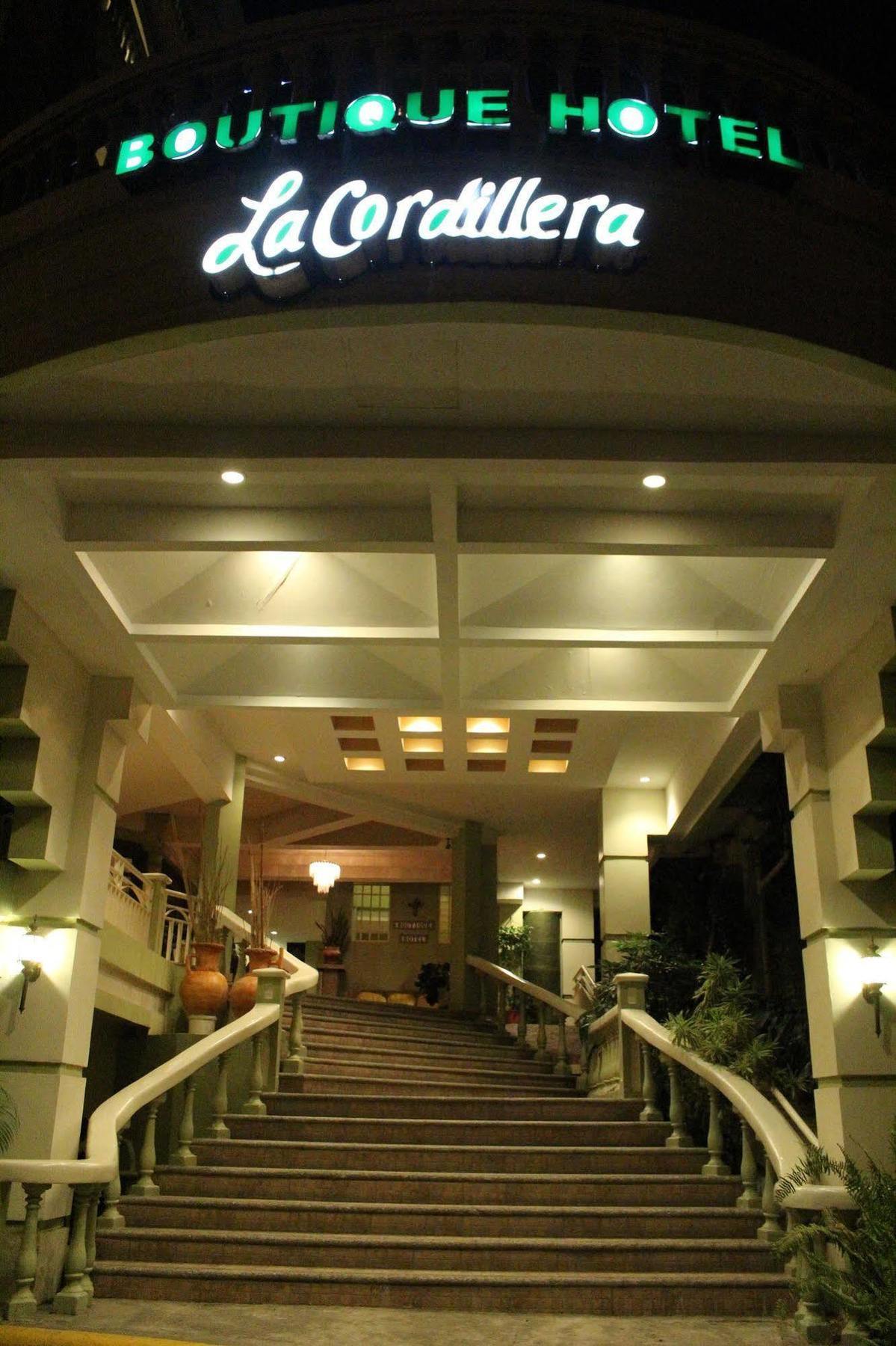 Boutique Hotel La Cordillera サン・ペドロ・スーラ エクステリア 写真