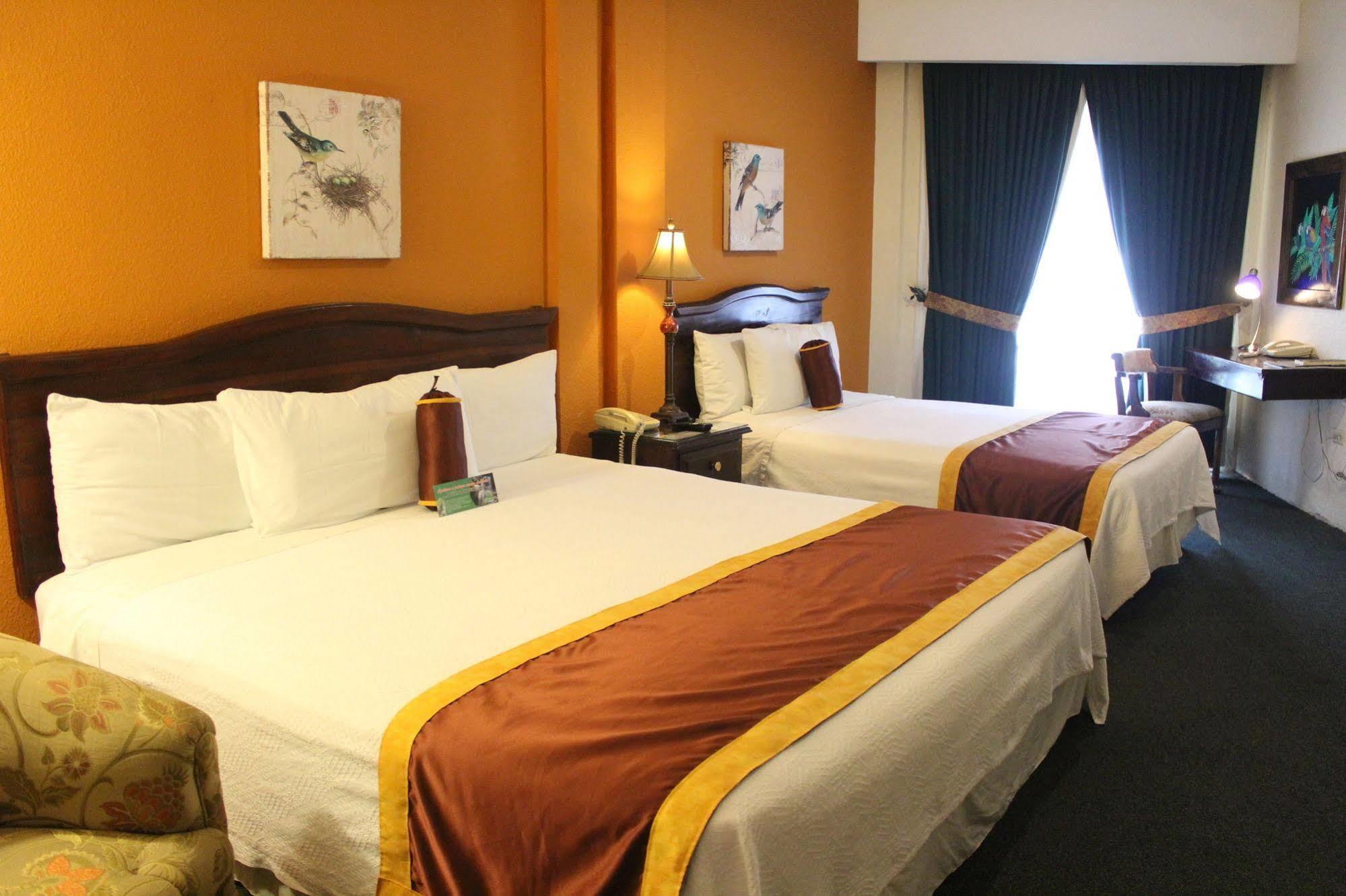 Boutique Hotel La Cordillera サン・ペドロ・スーラ エクステリア 写真